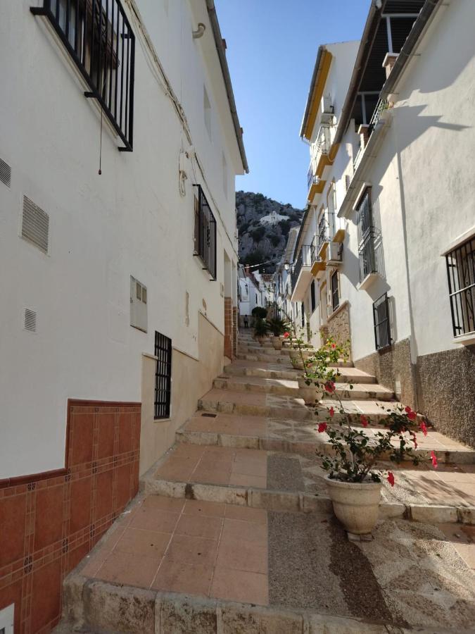Casa De La Abuela Tere Caminito Del Rey, Valle De Abdalajis, Malaga ภายนอก รูปภาพ